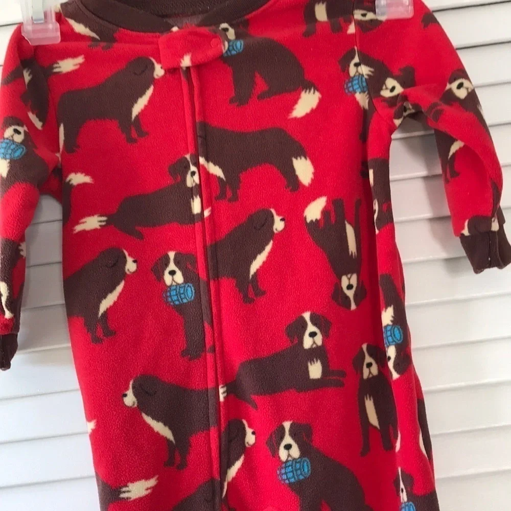 Carter’s zip up onesies